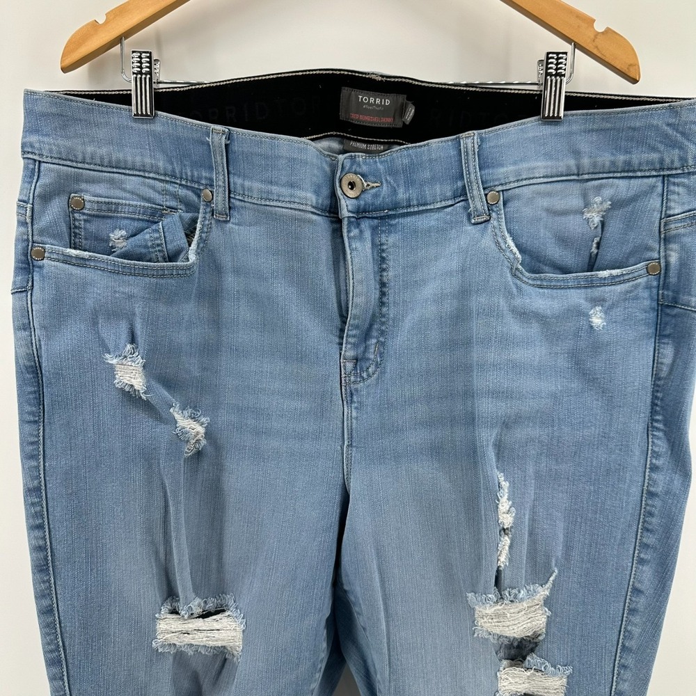 Torrid Jeans Womens‎ 22 Blue Distressed Ripped Denim Skinny Premium Stretch
